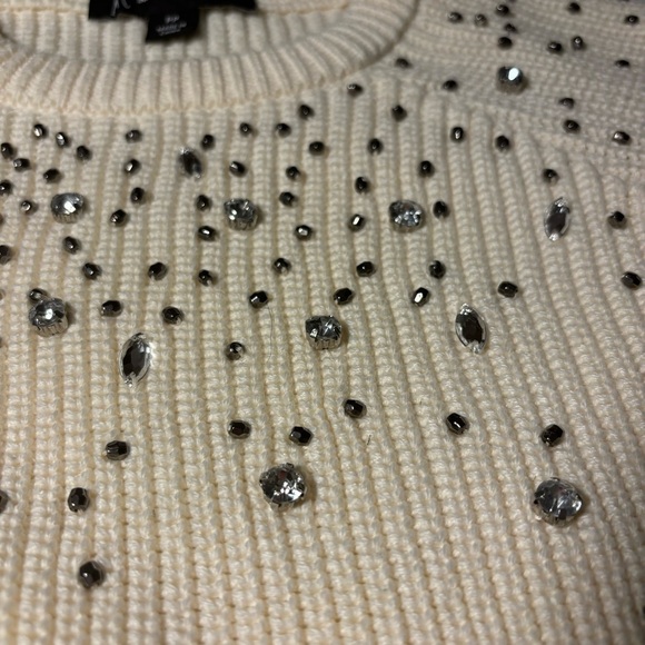 Heavy Knit Rhinestone Cream Sweater - Picture 4 of 8